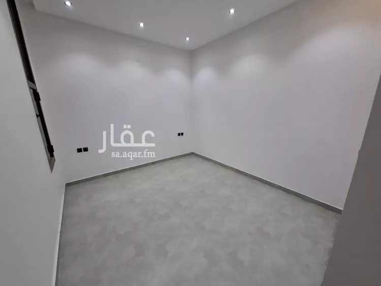 دور للبيع في شارع وادي عتبة, حي القادسية, مدينة الرياض, منطقة الرياض صورة 4