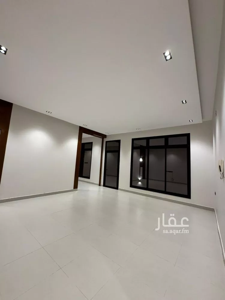 دور للبيع في شارع جبل الصفاح, حي الخليج, مدينة الرياض, منطقة الرياض 14