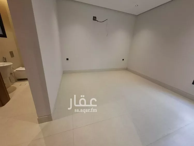 فيلا للبيع في شارع عثمان الشمري, حي الرمال, مدينة الرياض, منطقة الرياض صورة 3