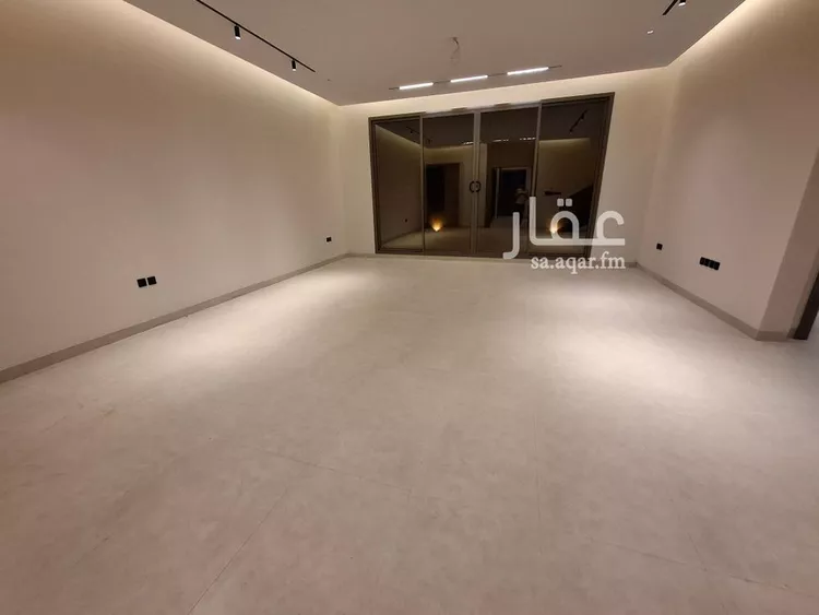 فيلا للبيع في شارع العباس بن حاتم, حي غرناطة, مدينة الرياض, منطقة الرياض صورة 4