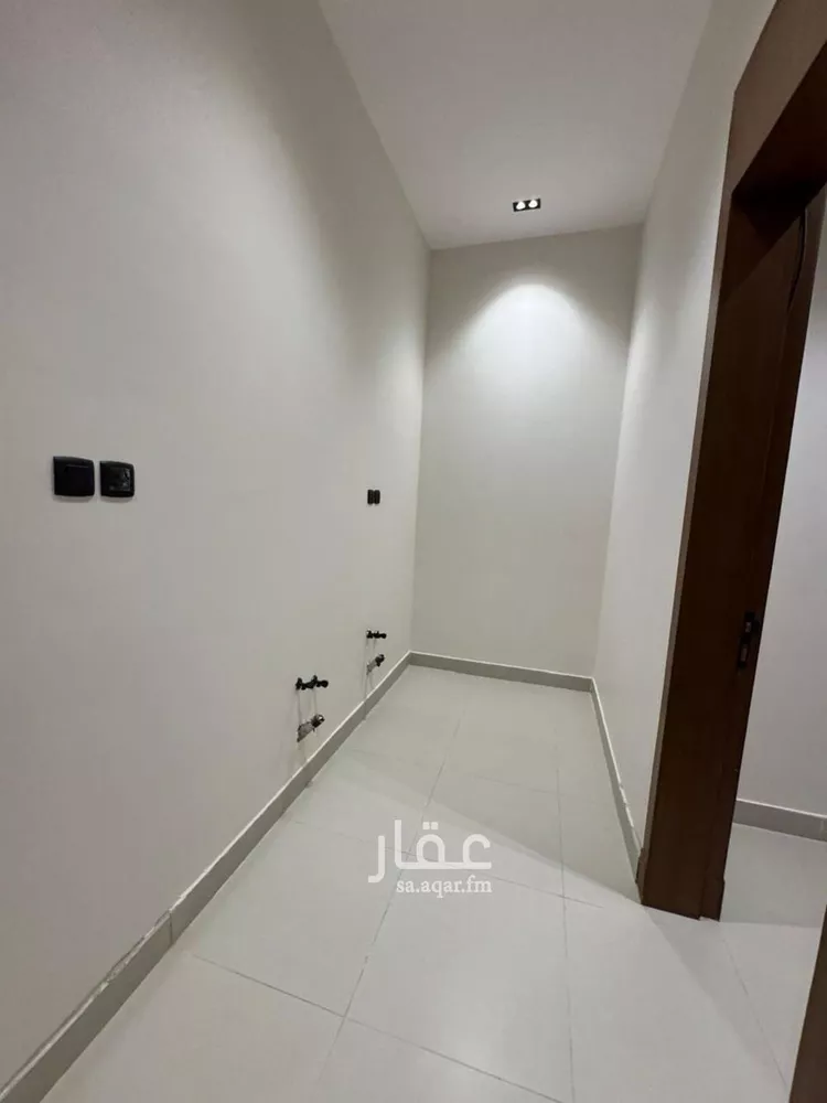 دور للبيع في شارع جبل الصفاح, حي الخليج, مدينة الرياض, منطقة الرياض صورة 4