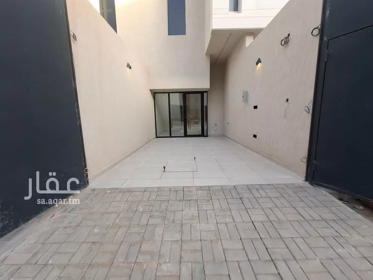 شقة للبيع في شارع عثمان الشمري, حي الرمال, مدينة الرياض, منطقة الرياض صورة 2
