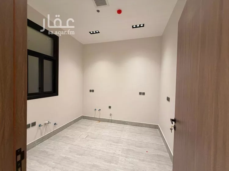 شقة للبيع في شارع ابن عطية المكناسي, حي اليرموك, مدينة الرياض, منطقة الرياض 7