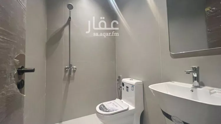 فيلا للبيع في شارع محمد عبد الرحمن, حي المعيزيلة, مدينة الرياض, منطقة الرياض 7