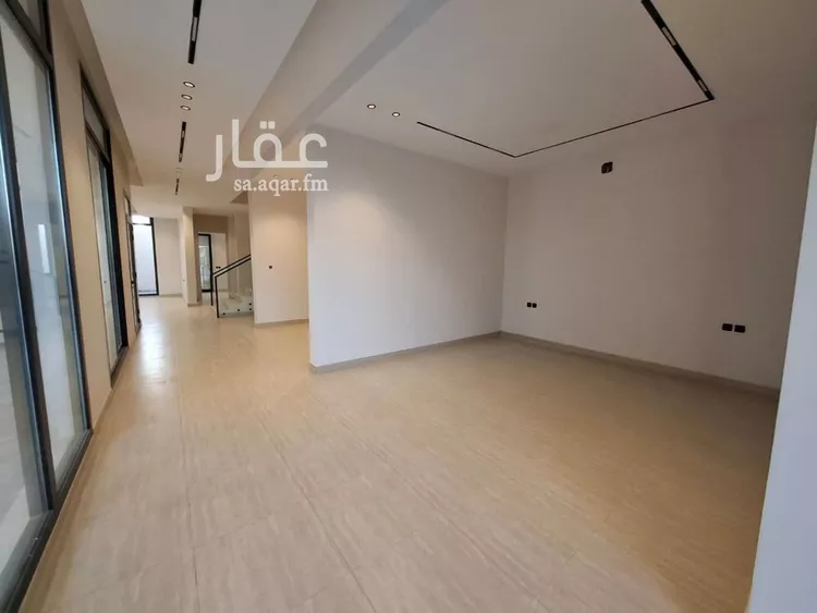 فيلا للبيع في شارع علي بن عبدالكريم, حي إشبيلية, مدينة الرياض, منطقة الرياض 16
