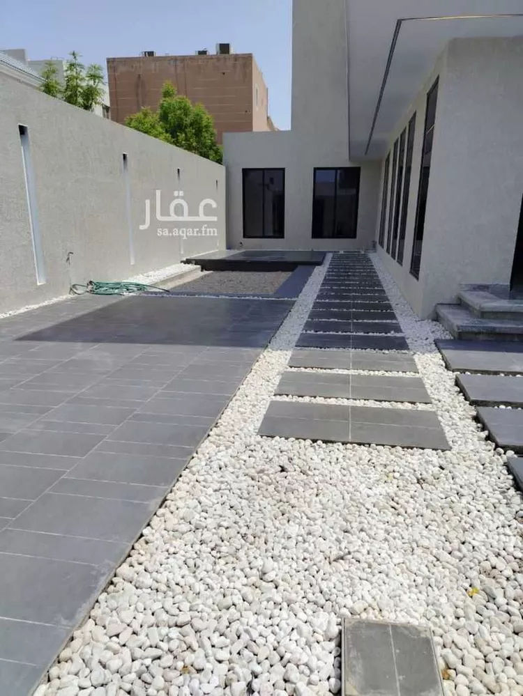 فيلا للبيع في شارع حنظلة ابن الطفيل, حي التحلية, مدينة الخبر, المنطقة الشرقية صورة 2