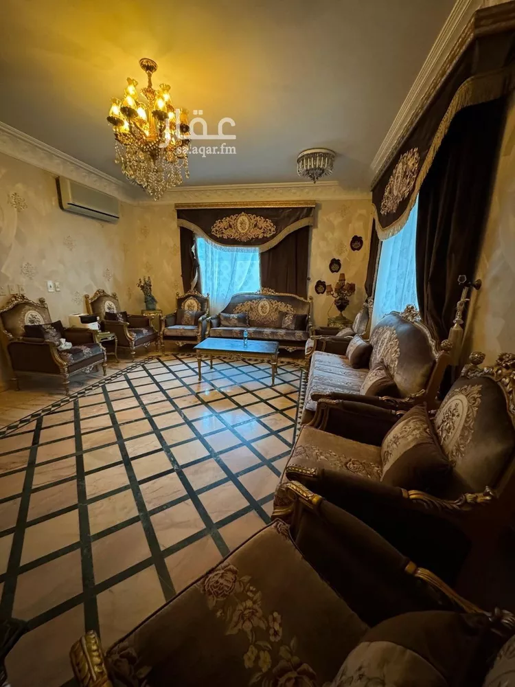 فيلا للبيع في شارع ابن الهيثم, حي الدانة الشمالية, مدينة الظهران, المنطقة الشرقية صورة 2