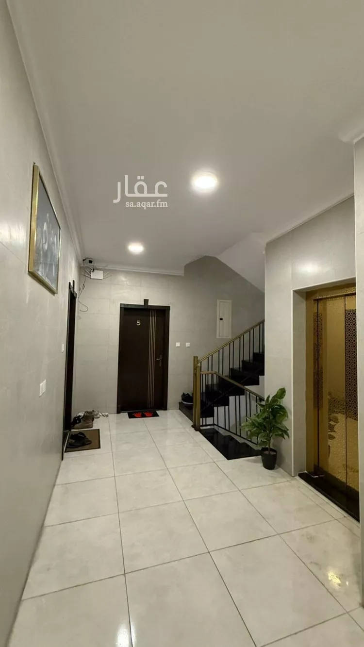 عمارة للبيع في شارع الثالث عشر, حي الثقبة, مدينة الخبر, المنطقة الشرقية 7