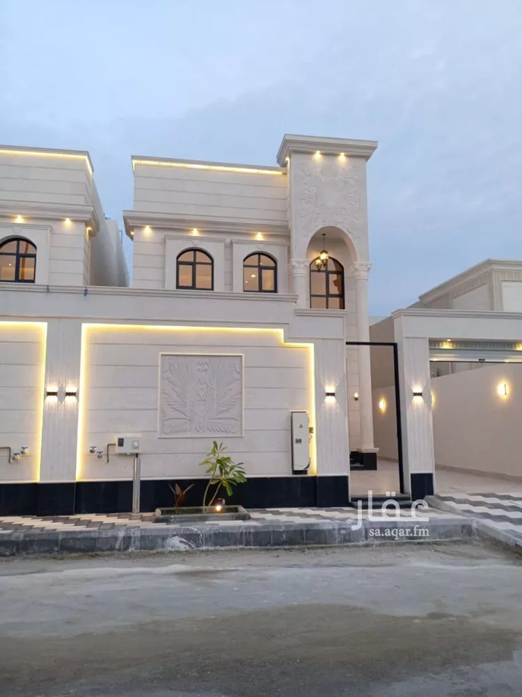 فيلا للبيع في شارع جبل شهلان, حي الصواري, مدينة الخبر, المنطقة الشرقية صورة 3