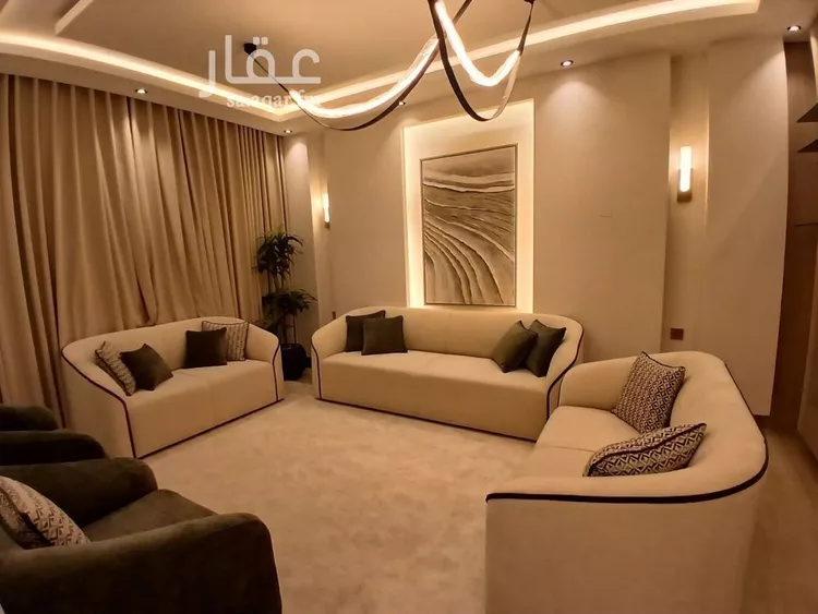 شقة للبيع في شارع الملك فهد بن عبدالعزيز سعود, حي الحمراء, مدينة الخبر, المنطقة الشرقية صورة 2
