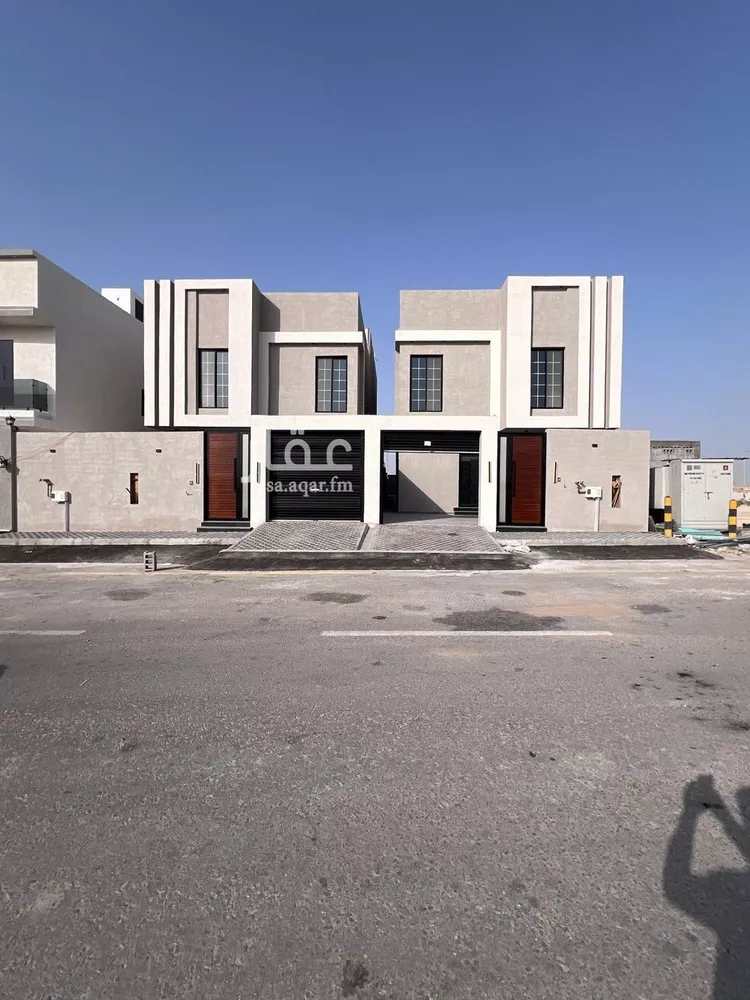 فيلا للبيع في شارع أبها, حي الشعلة, مدينة الدمام, المنطقة الشرقية