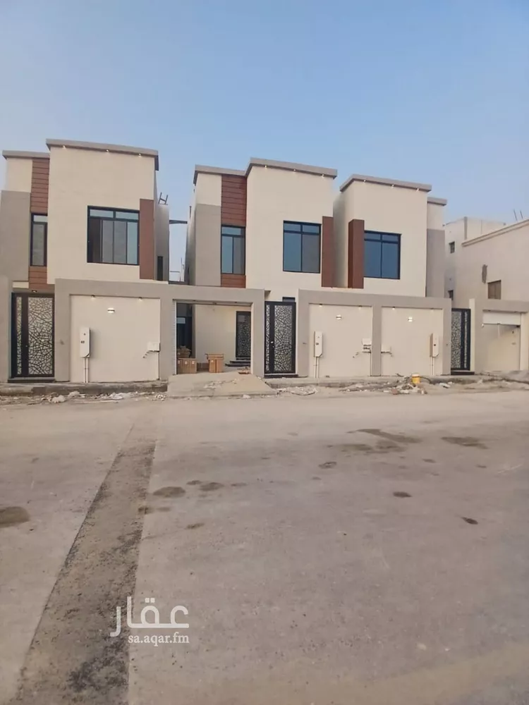 فيلا للبيع في شارع نصف القمر, حي الصواري, مدينة الخبر, المنطقة الشرقية صورة 3