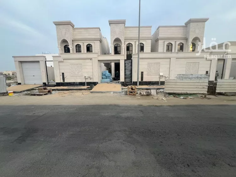 فيلا للبيع في شارع جبل شهلان, حي الصواري, مدينة الخبر, المنطقة الشرقية صورة 3