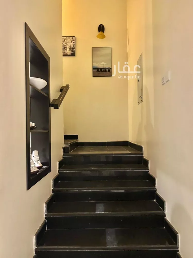 فيلا للبيع في شارع عمر التميمي, حي التعاون, مدينة الرياض, منطقة الرياض صورة 4