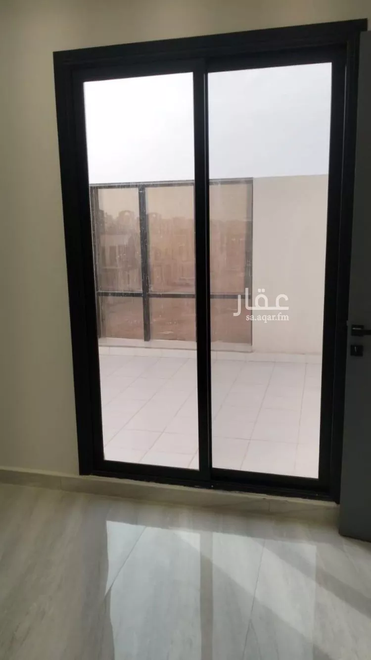 Floor for Rent in Riyadh Okaz 10