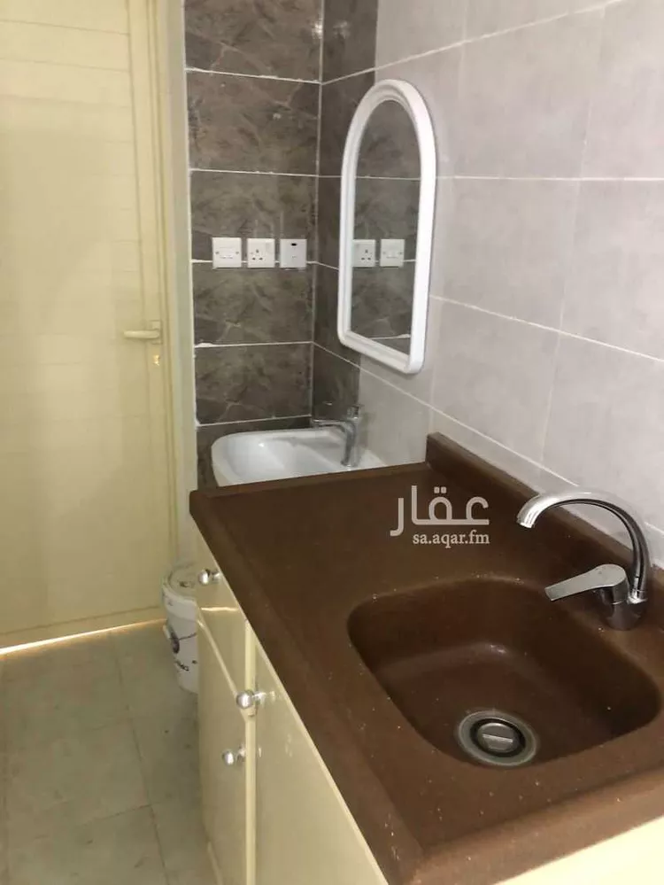 شقة للإيجار في شارع 31813, حي شمال التضامن, مدينة خميس مشيط, منطقة عسير 12