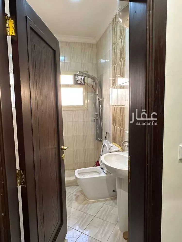 شقة للبيع في شارع معبد بن زيد, حي الرانوناء, مدينة المدينه المنوره, منطقة المدينة المنورة صورة 4