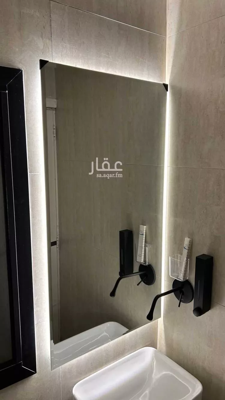 شقة للإيجار في شارع علي بن عبدوس ، حي العقيق ، الرياض ، منطقة الرياض صورة 4