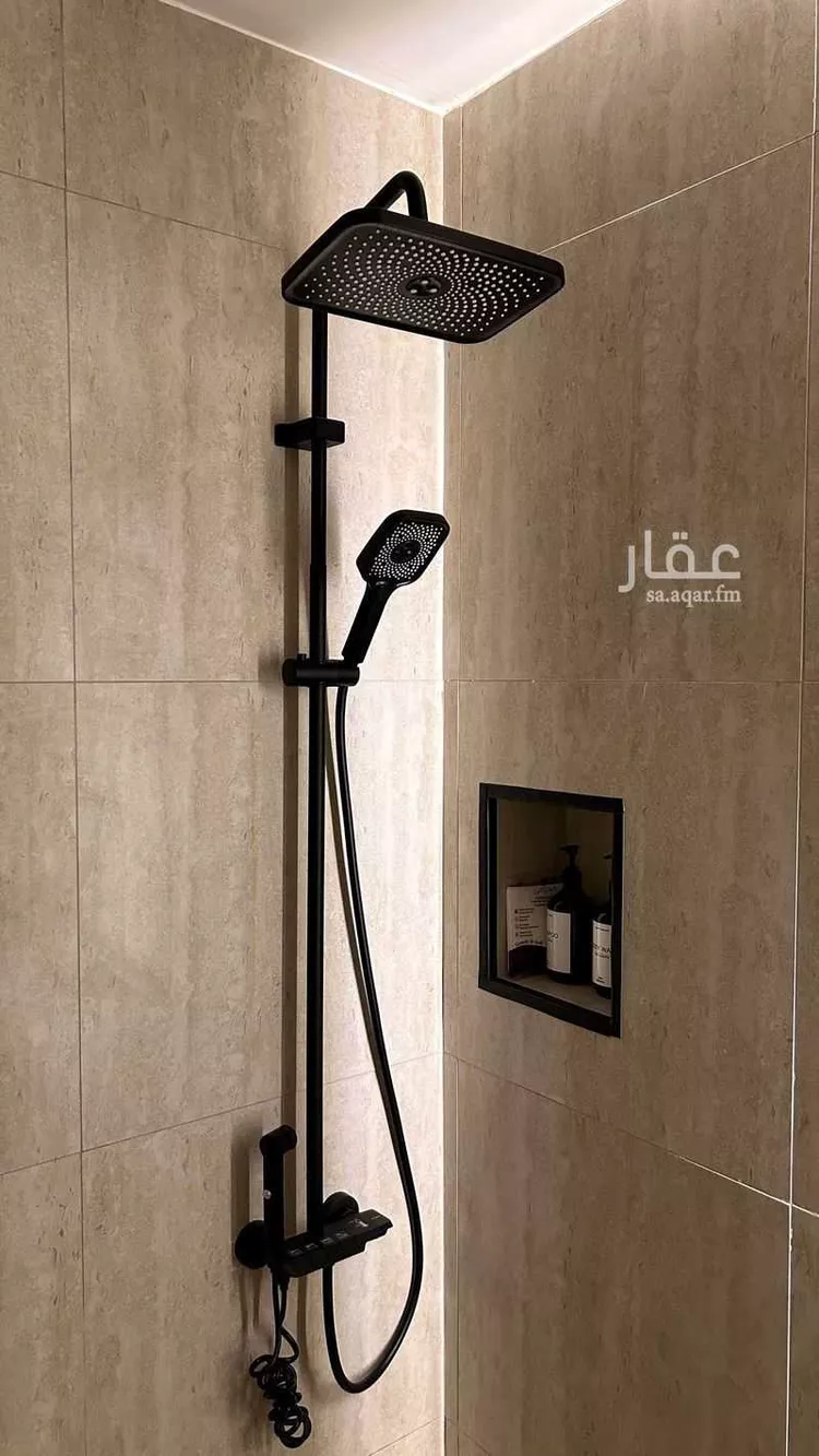 شقة للإيجار في شارع علي بن عبدوس ، حي العقيق ، الرياض ، منطقة الرياض صورة 3