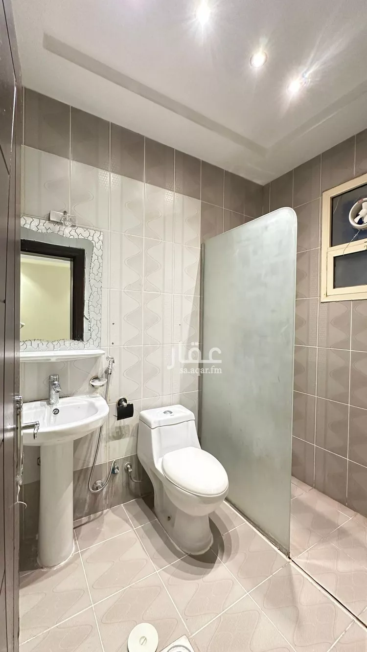 شقة للإيجار في شارع الأمير عبدالله بن سعود بن عبدالله صنيت, حي الصحافة, مدينة الرياض, منطقة الرياض صورة 4