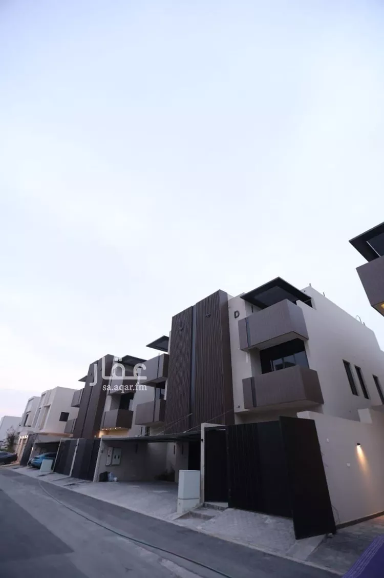 دور للبيع في شارع محمد السلمانى, حي الرمال, مدينة الرياض, منطقة الرياض صورة 2