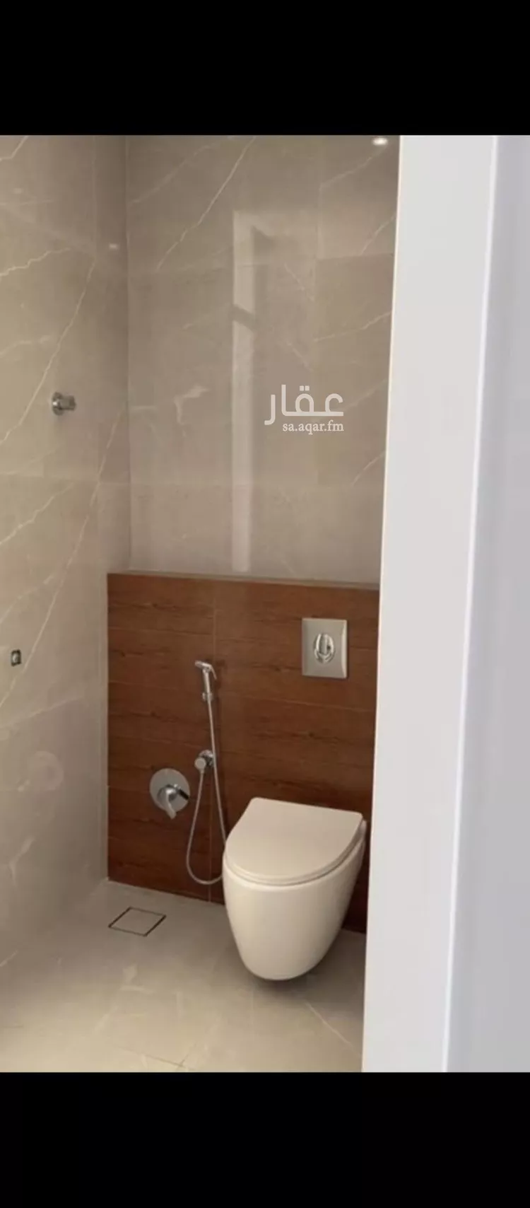 فيلا للبيع في شارع سعيد بن حريث, حي المعارض, مدينة خميس مشيط, منطقة عسير صورة 3