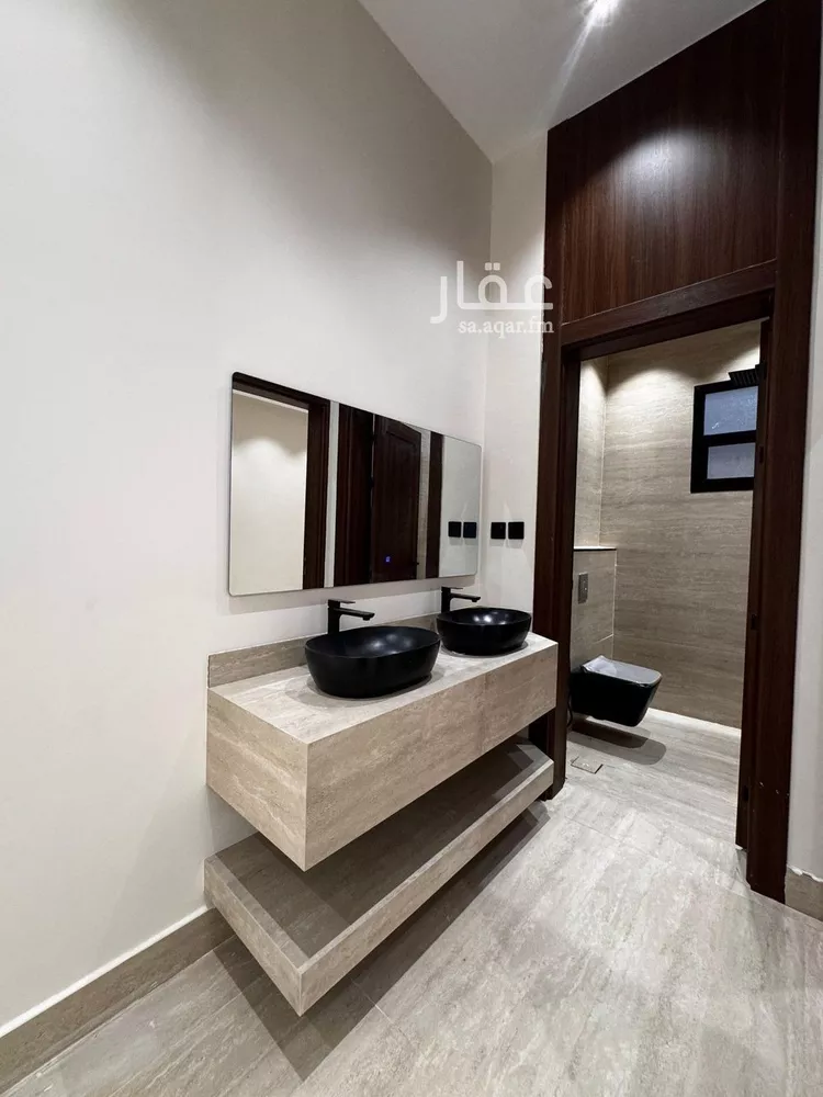 فيلا للبيع في شارع ابي القاسم الثمانيني, حي بدر, مدينة الرياض, منطقة الرياض صورة 5