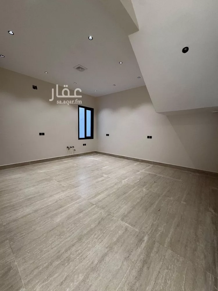 فيلا للبيع في شارع ابي القاسم الثمانيني, حي بدر, مدينة الرياض, منطقة الرياض صورة 4