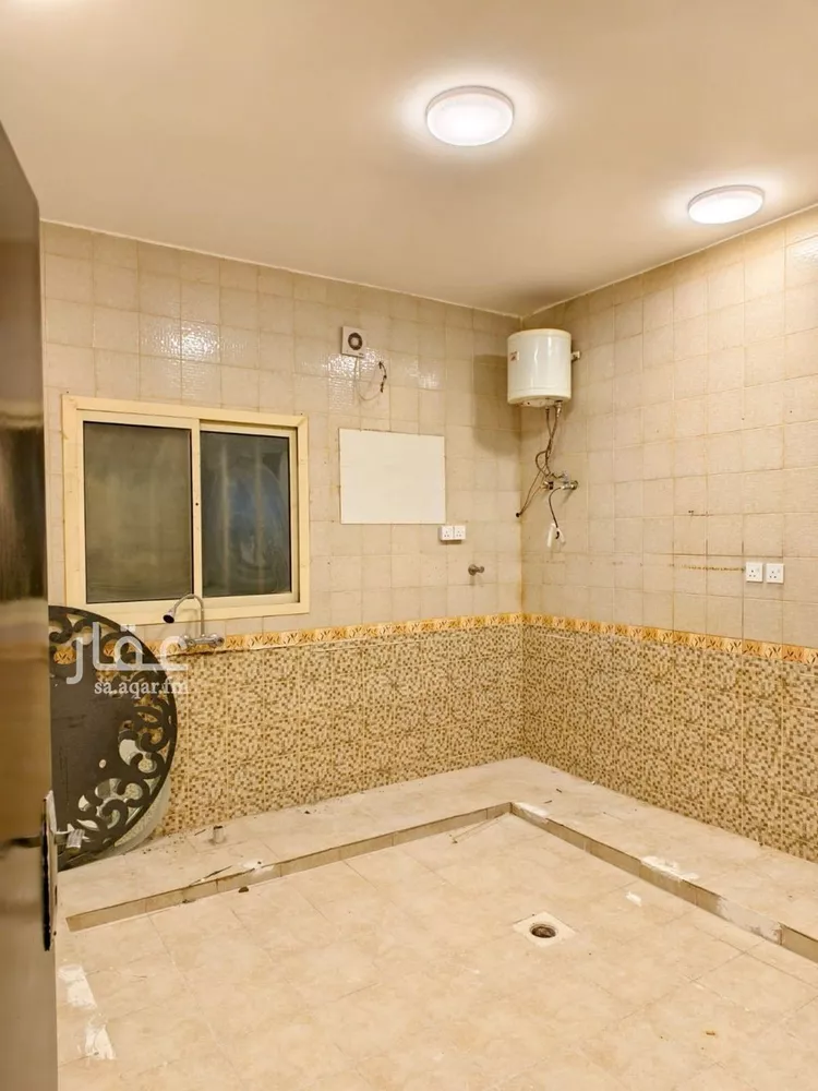 Floor for Rent in Riyadh Al Qadisiyah صورة 5