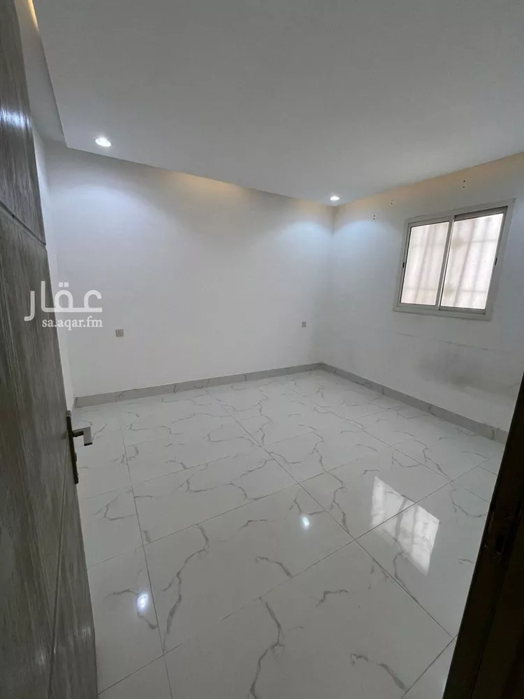 شقة للإيجار في شارع رفاعة بن عرادة, حي عكاظ, مدينة الرياض, منطقة الرياض صورة 4