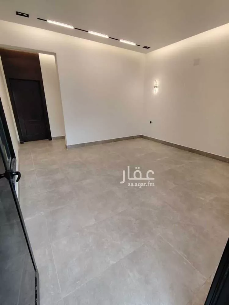 دور للبيع في شارع علي الفزاري, حي المونسية, مدينة الرياض, منطقة الرياض صورة 2