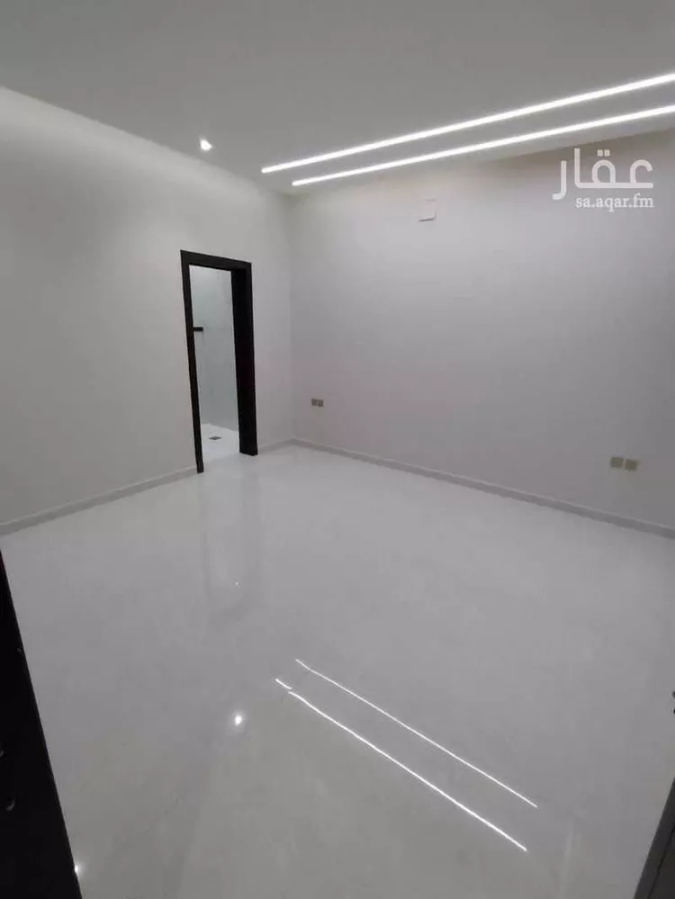 دور للبيع في شارع حسين الجزيري, حي الرمال, مدينة الرياض, منطقة الرياض صورة 2