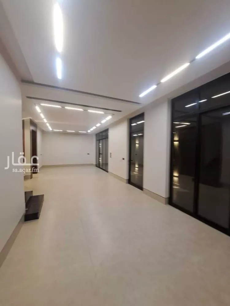 فيلا للبيع في شارع محمد عبدالحي الكتاني, حي العارض, مدينة الرياض, منطقة الرياض 9