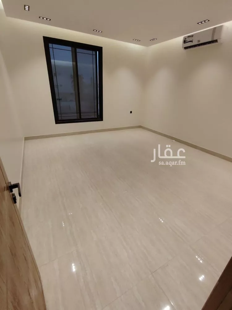 Floor for Sale in Riyadh Al Qadisiyah صورة 2