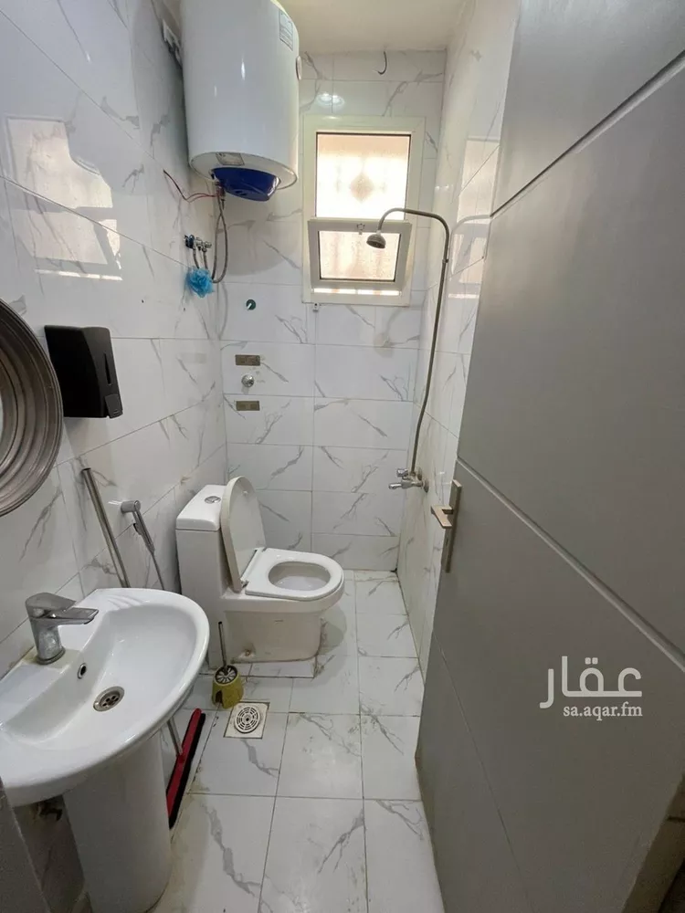 شقة للإيجار في شارع رفاعة بن عرادة, حي عكاظ, مدينة الرياض, منطقة الرياض