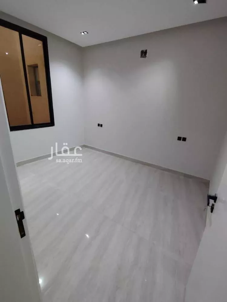Floor for Sale in Riyadh Badr صورة 4