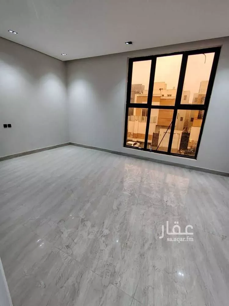 Floor for Sale in Riyadh Badr 6
