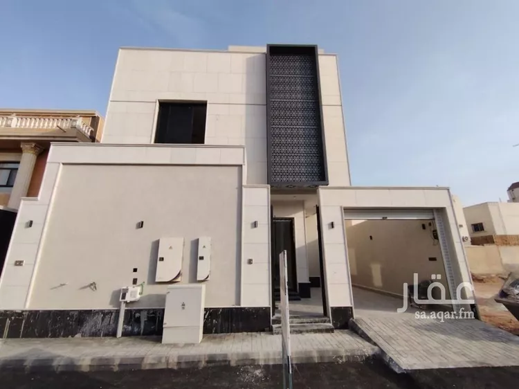 دور للبيع في شارع العينين, حي إشبيلية, مدينة الرياض, منطقة الرياض