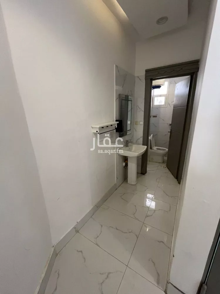 شقة للإيجار في شارع رفاعة بن عرادة, حي عكاظ, مدينة الرياض, منطقة الرياض صورة 5