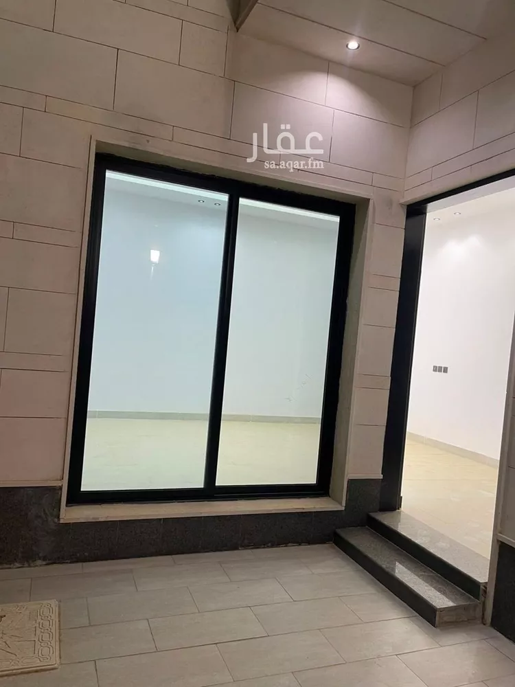 فيلا للإيجار في شارع ابن الكوفي, حي الرمال, مدينة الرياض, منطقة الرياض