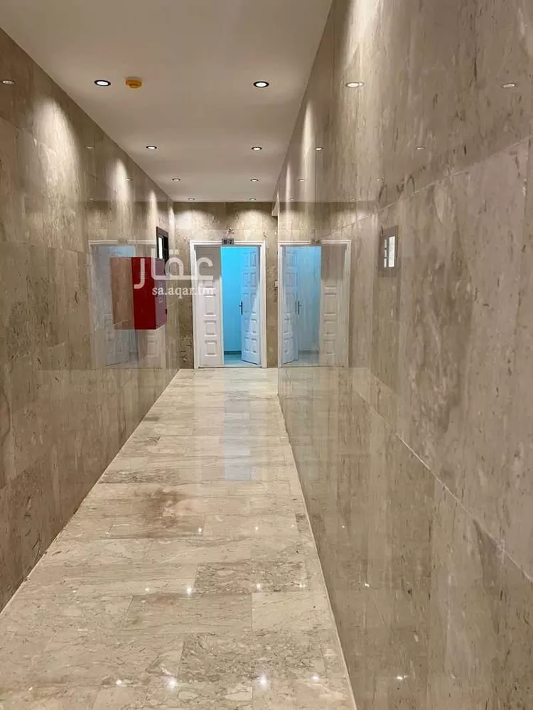 مكتب تجاري للإيجار في شارع التخصصي, حي المعذر الشمالي, مدينة الرياض, منطقة الرياض صورة 4