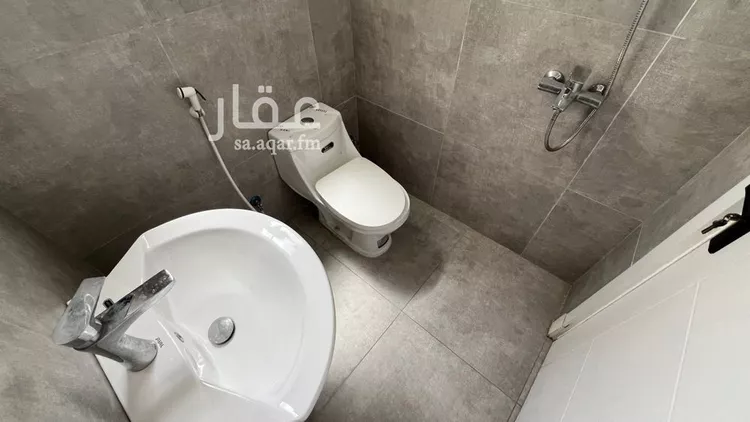 شقة للإيجار في شارع عبدالله الشربتلي, حي الصفاء, مدينة جدة, منطقة مكة المكرمة صورة 3