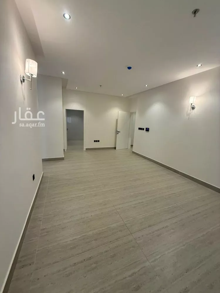 شقة للبيع في شارع المراح, حي الحمراء, مدينة الخبر, المنطقة الشرقية 7