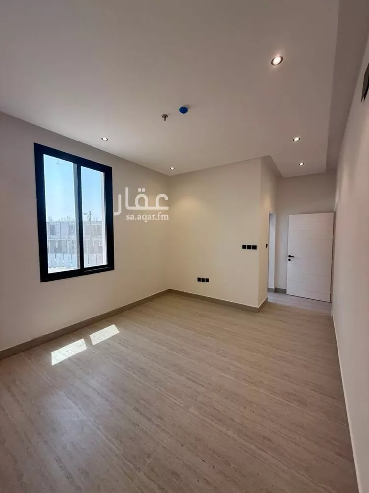 شقة للبيع في شارع المراح, حي الحمراء, مدينة الخبر, المنطقة الشرقية 11