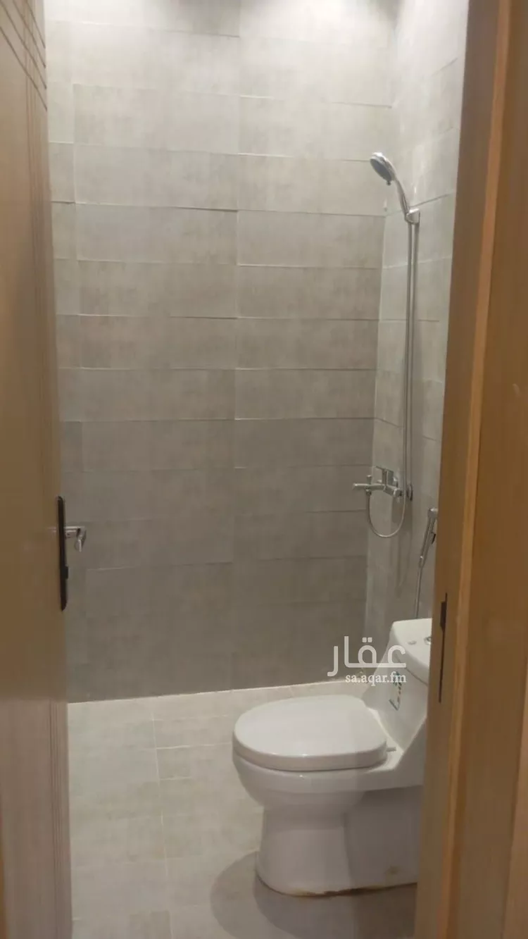 دور للبيع في شارع العزم, حي بدر, مدينة الرياض, منطقة الرياض 6