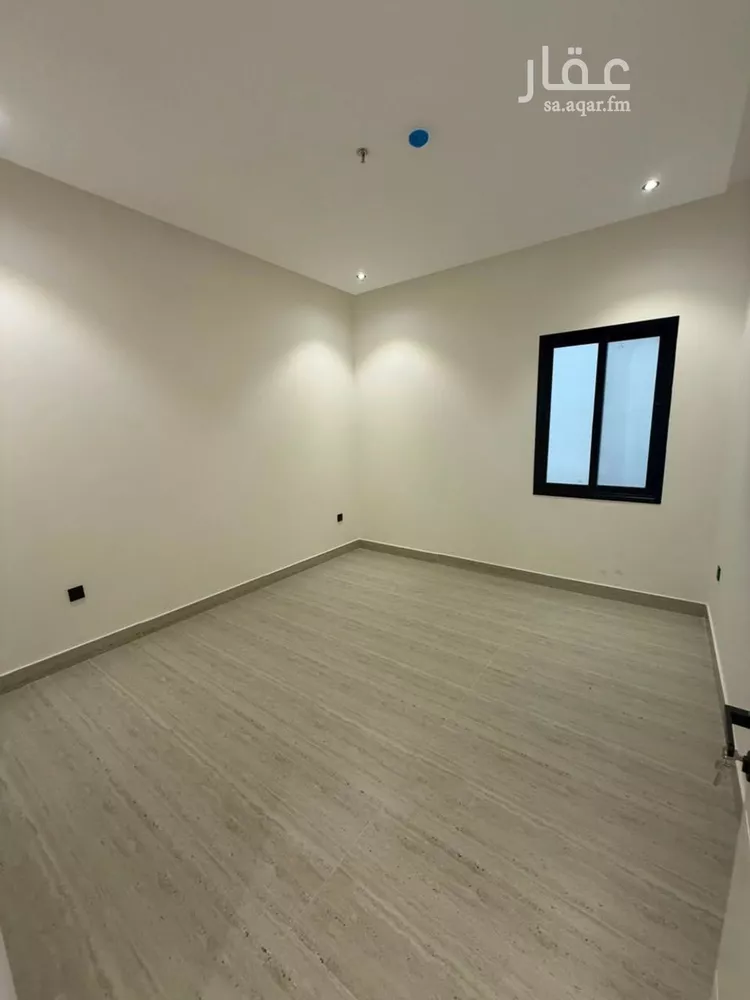 شقة للبيع في شارع المراح, حي الحمراء, مدينة الخبر, المنطقة الشرقية 9