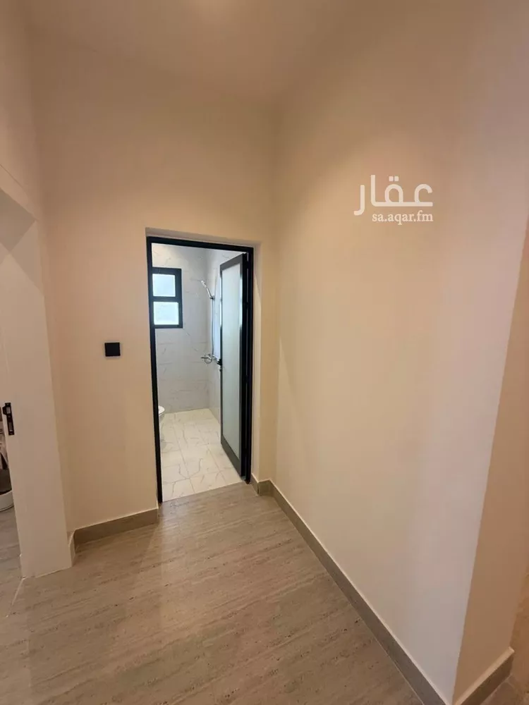 شقة للبيع في شارع المراح, حي الحمراء, مدينة الخبر, المنطقة الشرقية 7