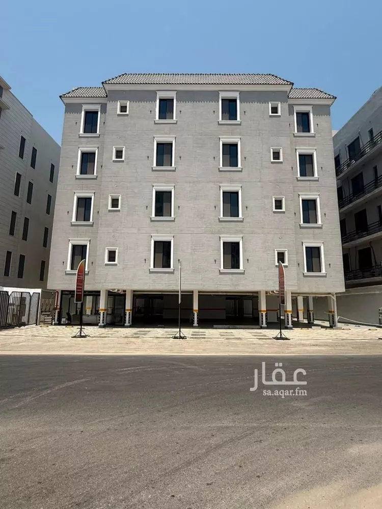شقة للبيع في شارع المراح, حي الحمراء, مدينة الخبر, المنطقة الشرقية