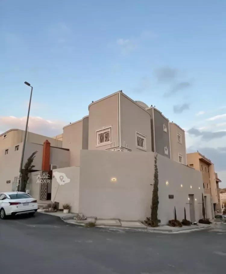 أرض للبيع في شارع الحافظ ابن حجر, حي الحلقة الشرقية, مدينة الطائف, منطقة مكة المكرمة