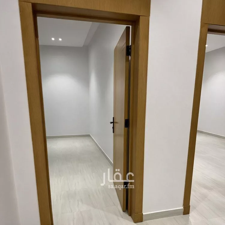 دور للبيع في شارع العزم, حي بدر, مدينة الرياض, منطقة الرياض 7